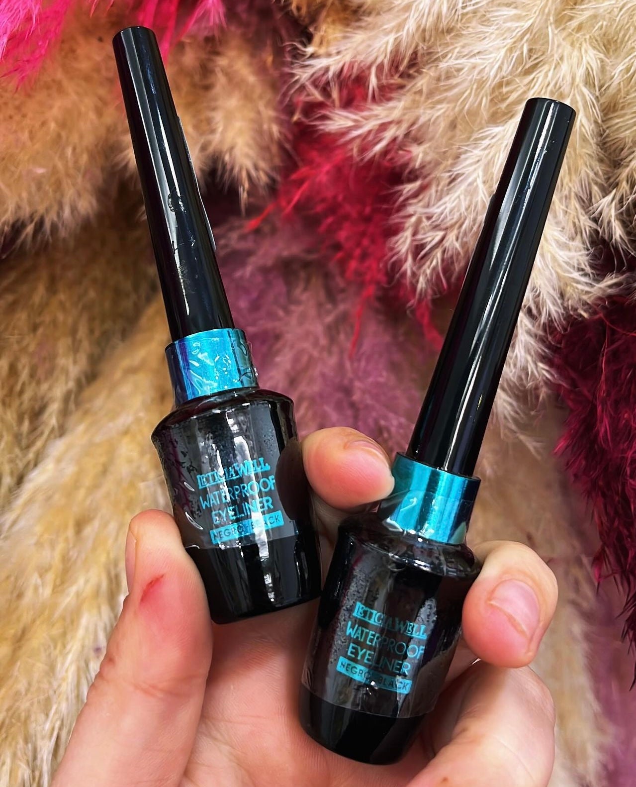 EYELINER WATERPROOF 24h