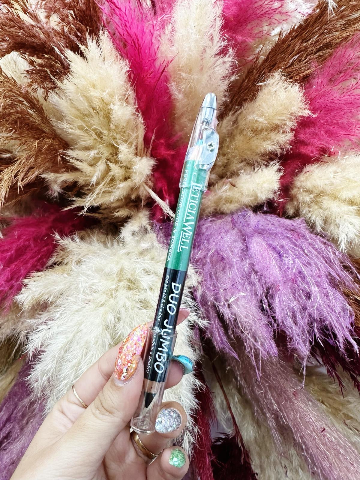 DÚO JUMBO - PERFILADOR Y SOMBRA DE OJOS