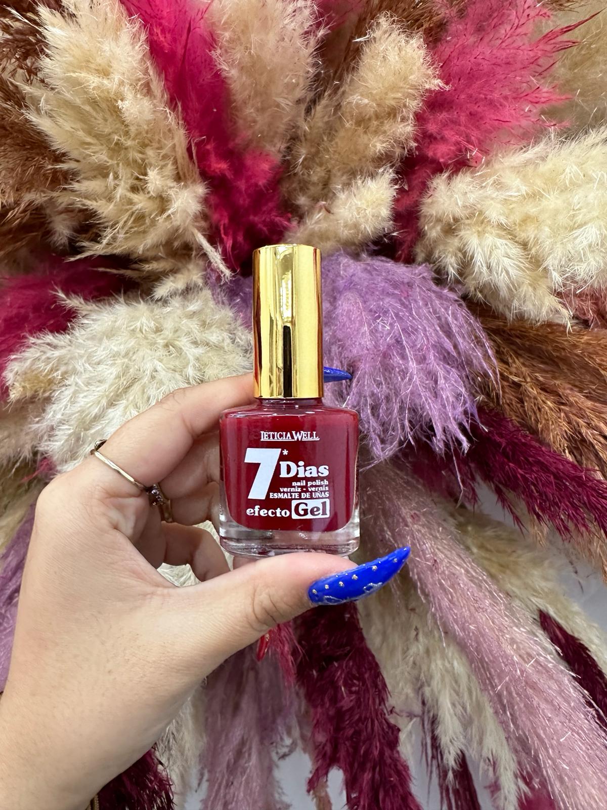 ESMALTE DE UÑAS