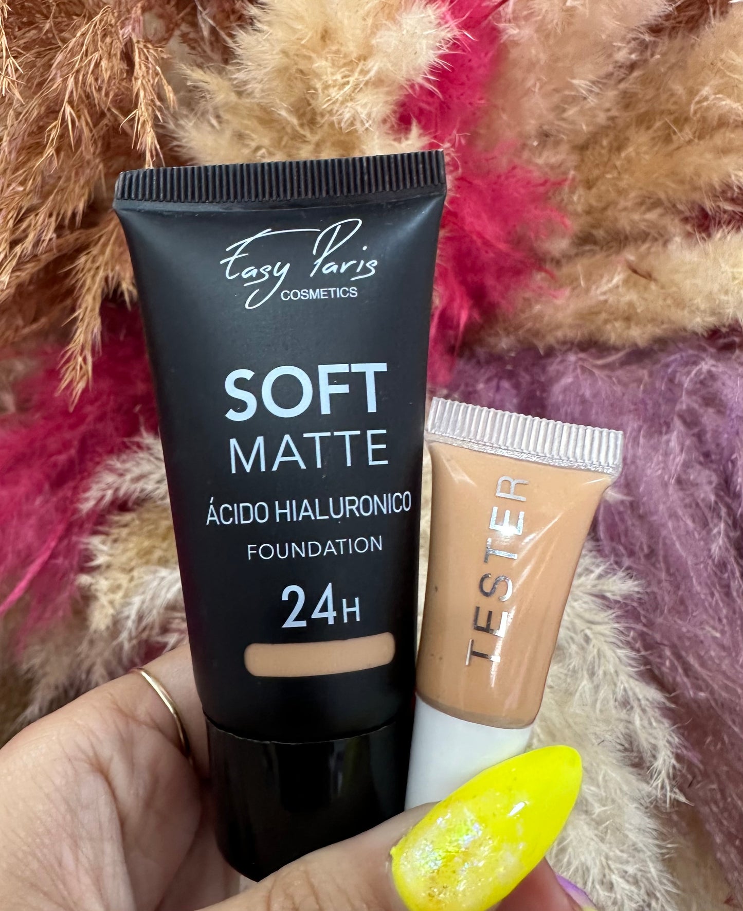MAQUILLAJE SOFT MATTE CON ÁCIDO HIALURÓNICO