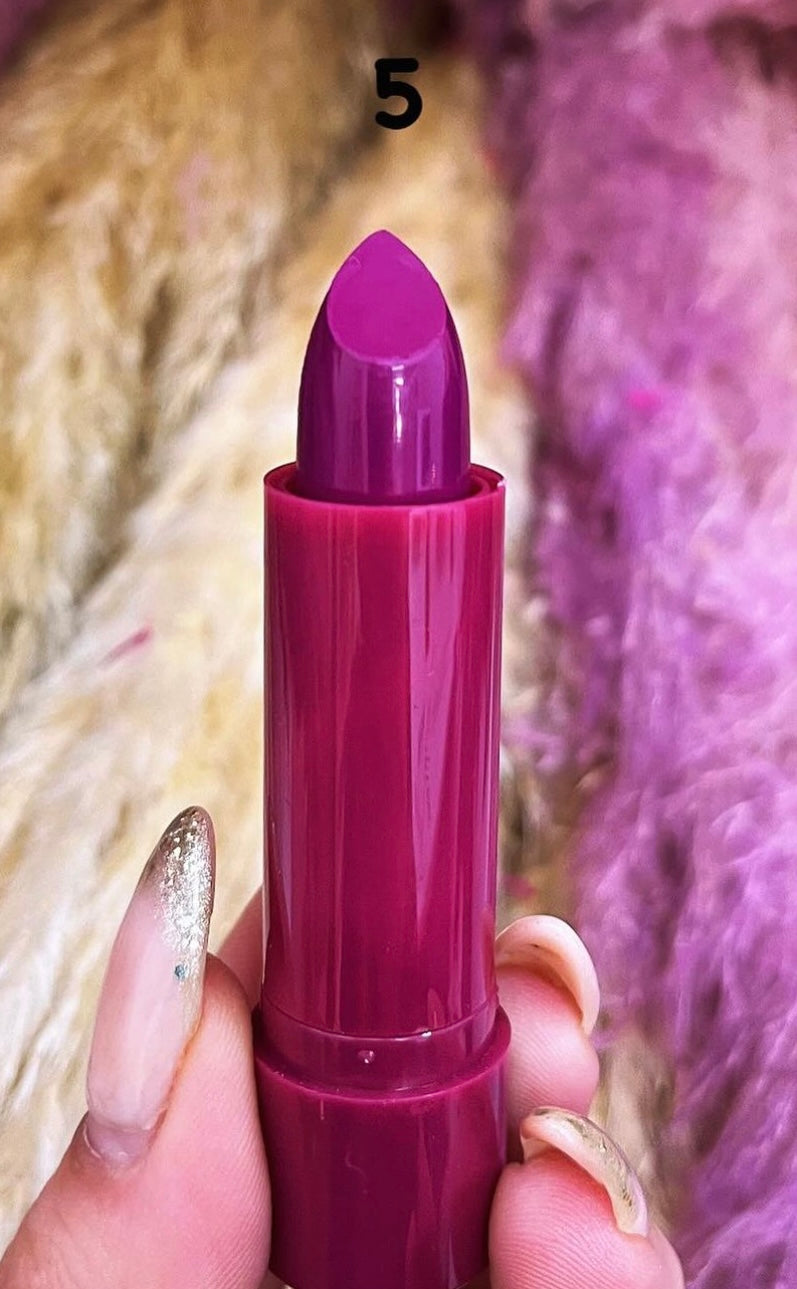 BARRA DE LABIOS HOT LIPS