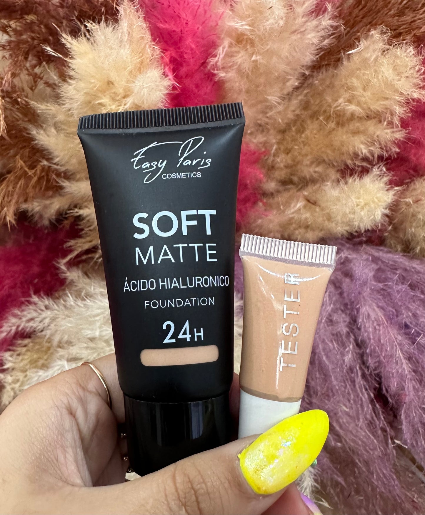 MAQUILLAJE SOFT MATTE CON ÁCIDO HIALURÓNICO