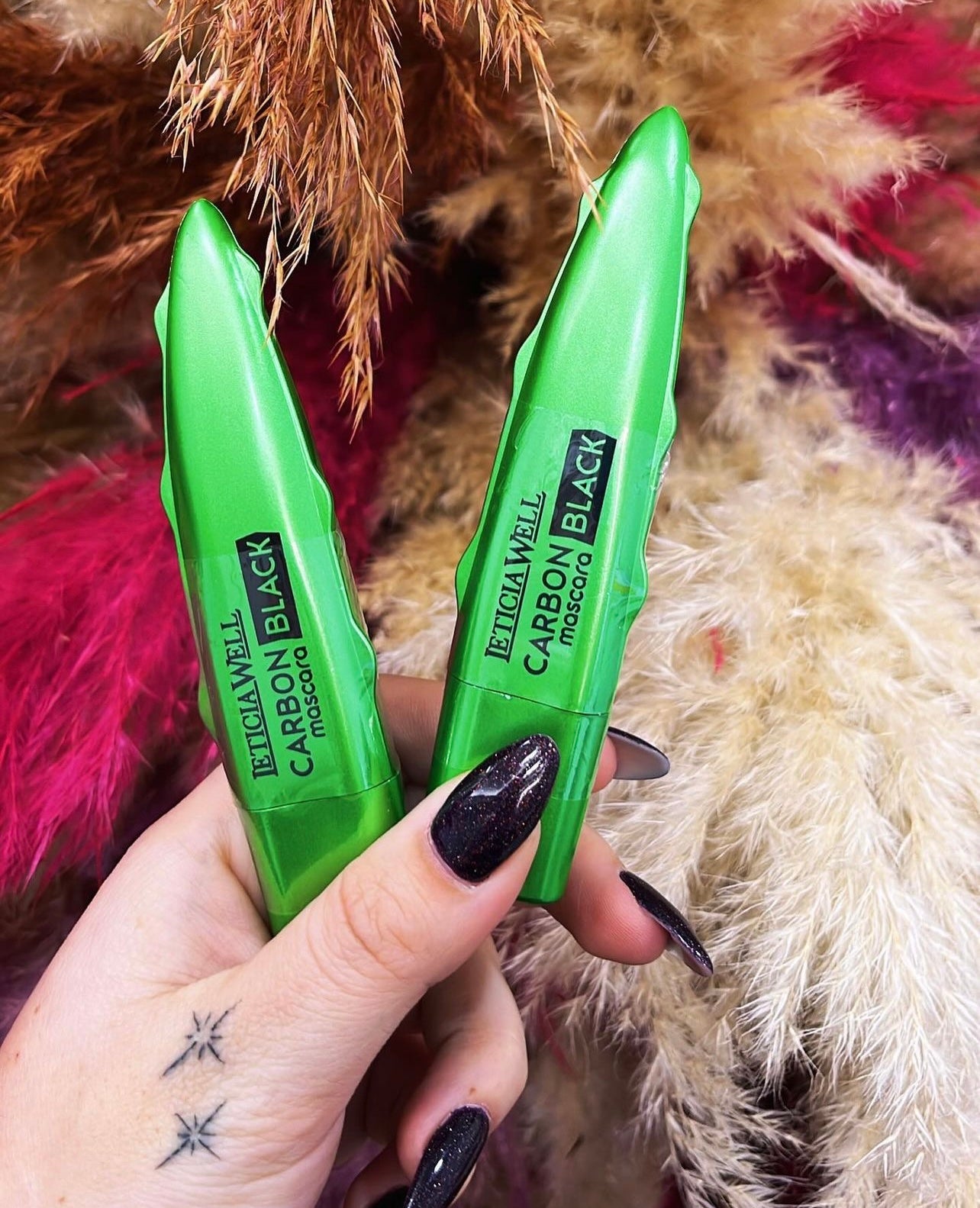 MÁSCARA DE PESTAÑAS CARBÓN BLACK