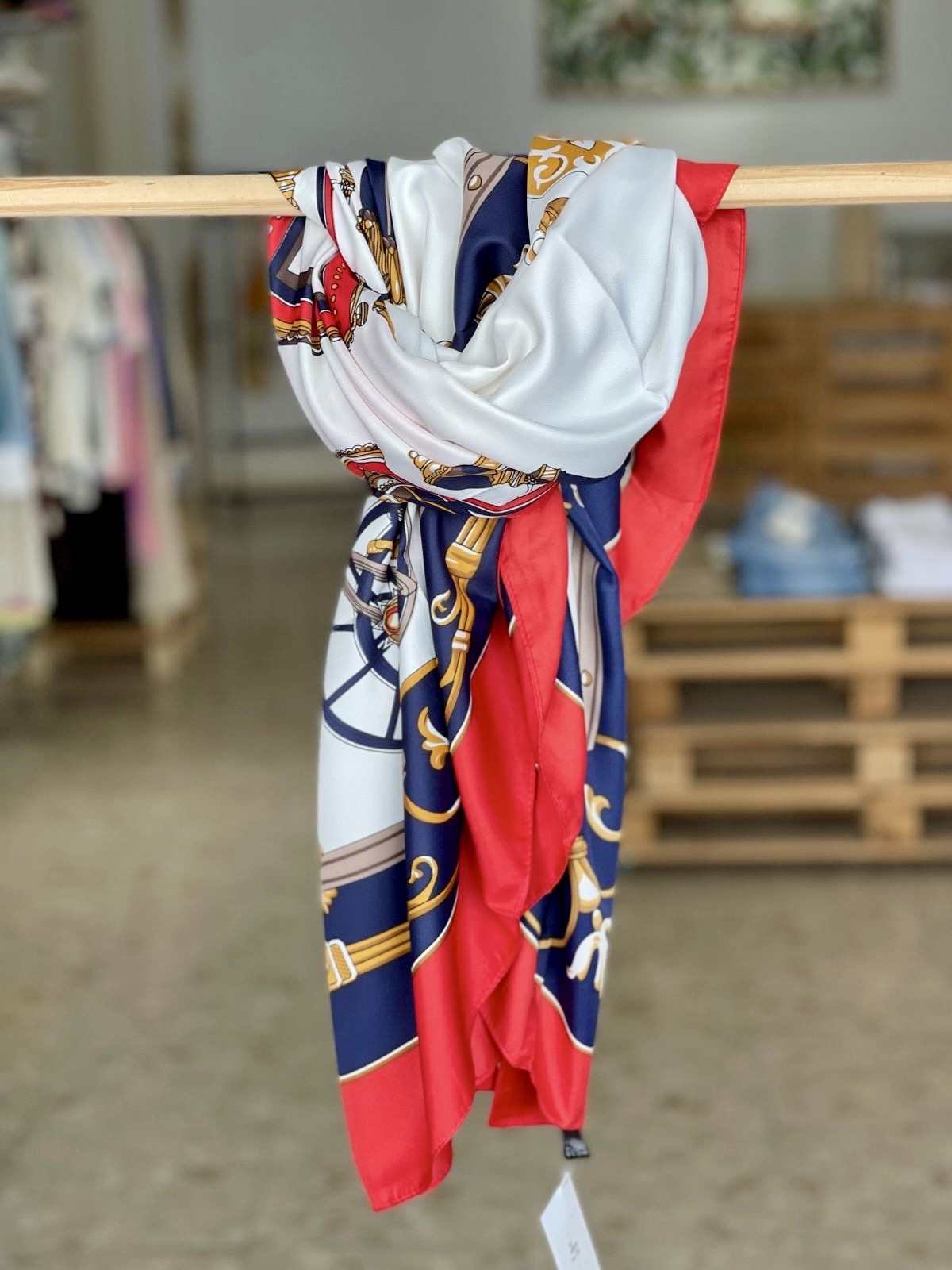PAÑUELO DE SEDA GRANDE