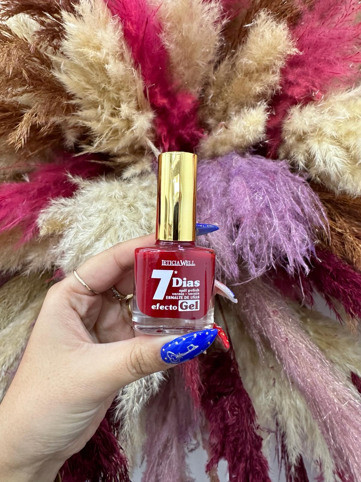 ESMALTE DE UÑAS