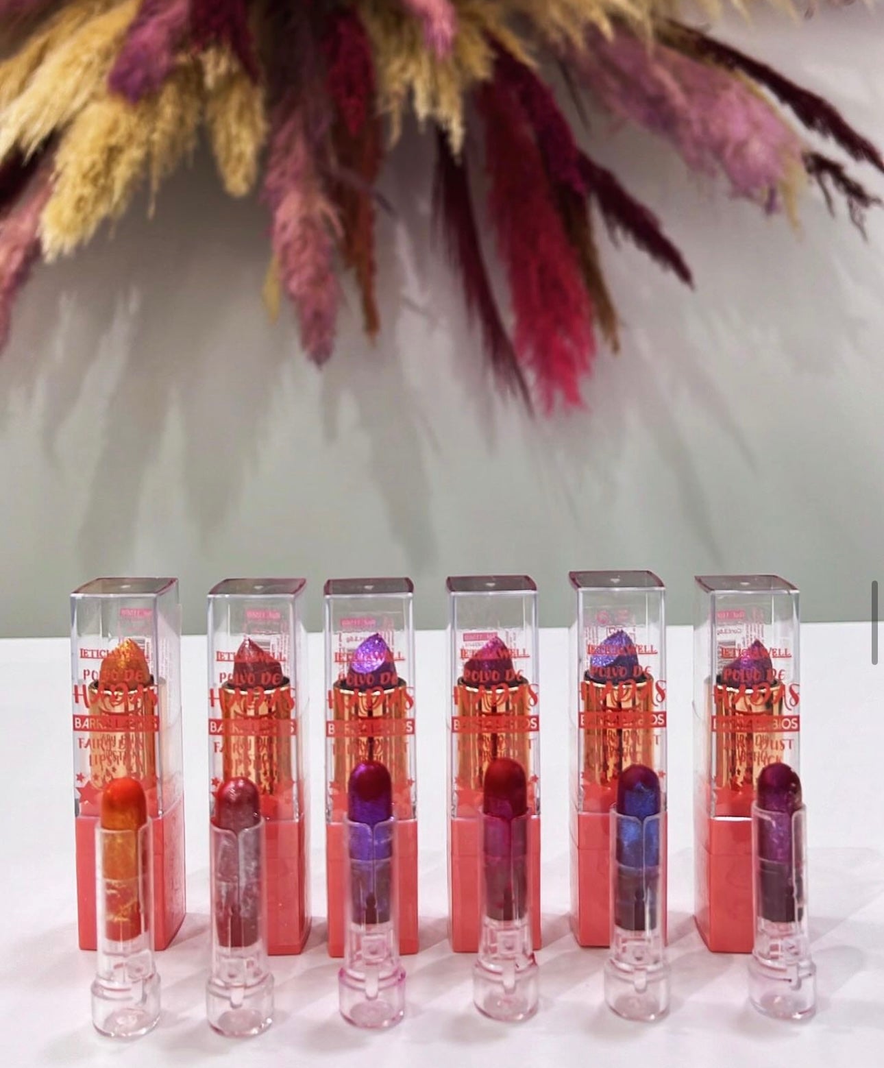 BARRA DE LABIOS PERLADA DE POLVO DE HADAS